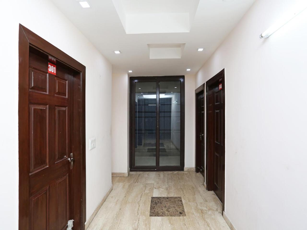 Oyo 10008 Hotel Golden Tree Delhi  Ngoại thất bức ảnh