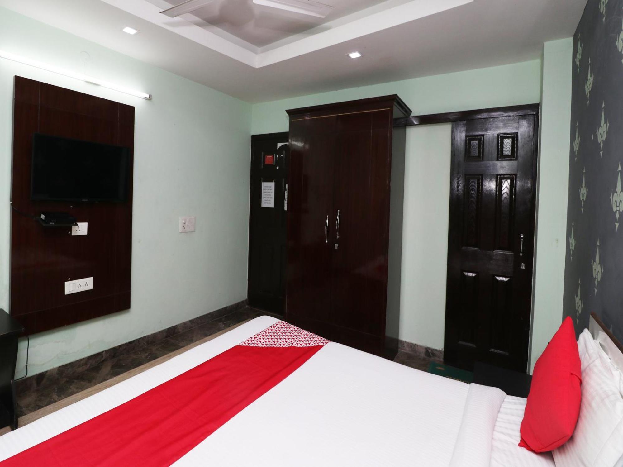 Oyo 10008 Hotel Golden Tree Delhi  Ngoại thất bức ảnh