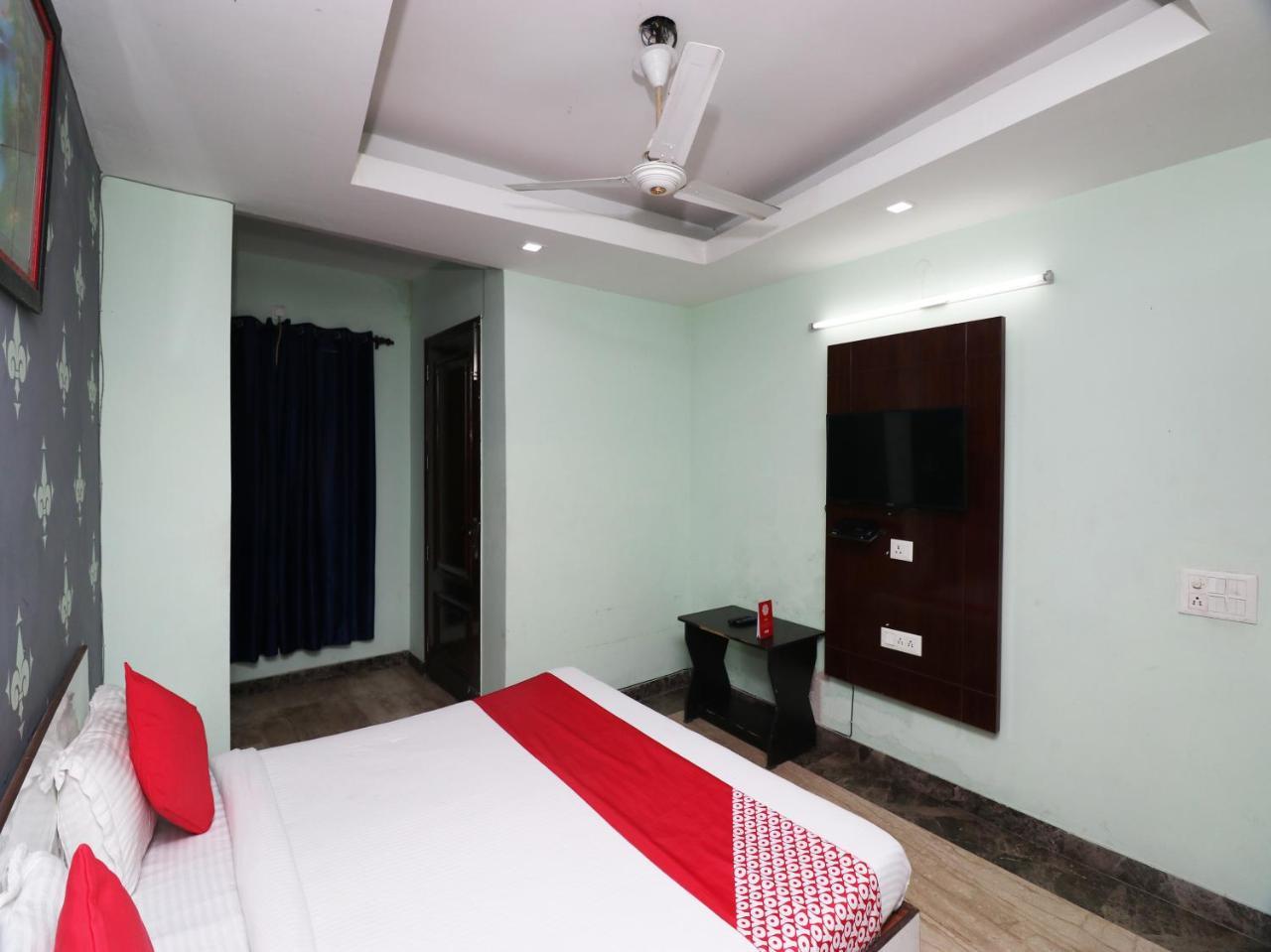 Oyo 10008 Hotel Golden Tree Delhi  Ngoại thất bức ảnh