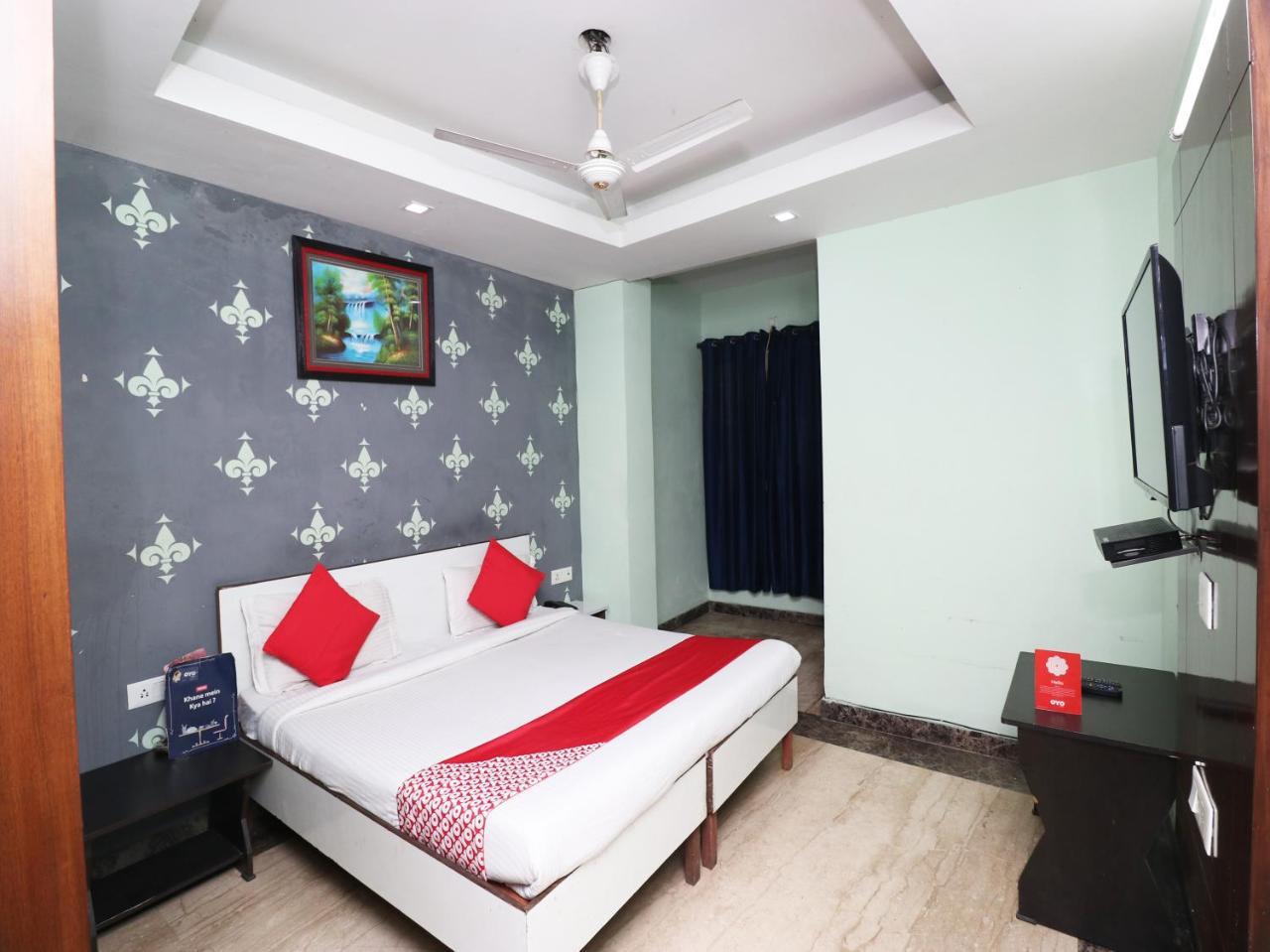 Oyo 10008 Hotel Golden Tree Delhi  Ngoại thất bức ảnh