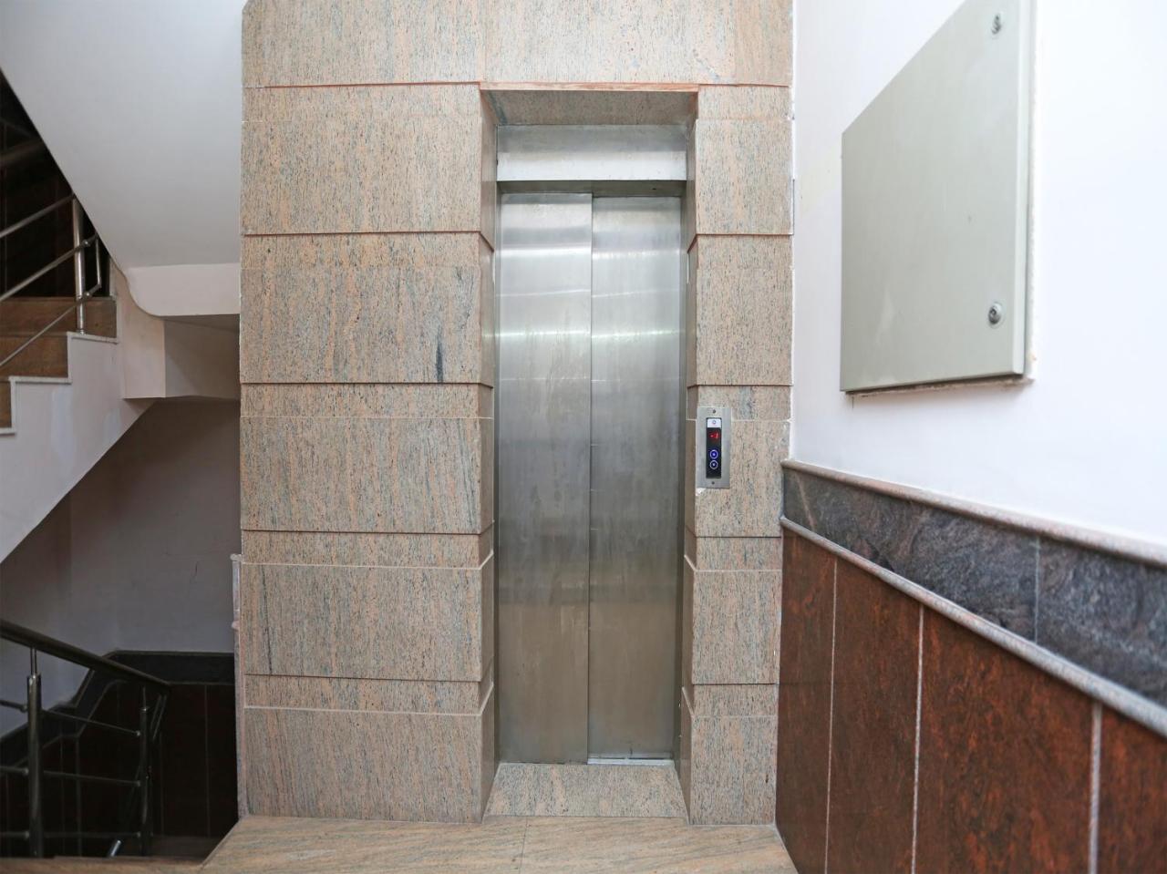 Oyo 10008 Hotel Golden Tree Delhi  Ngoại thất bức ảnh